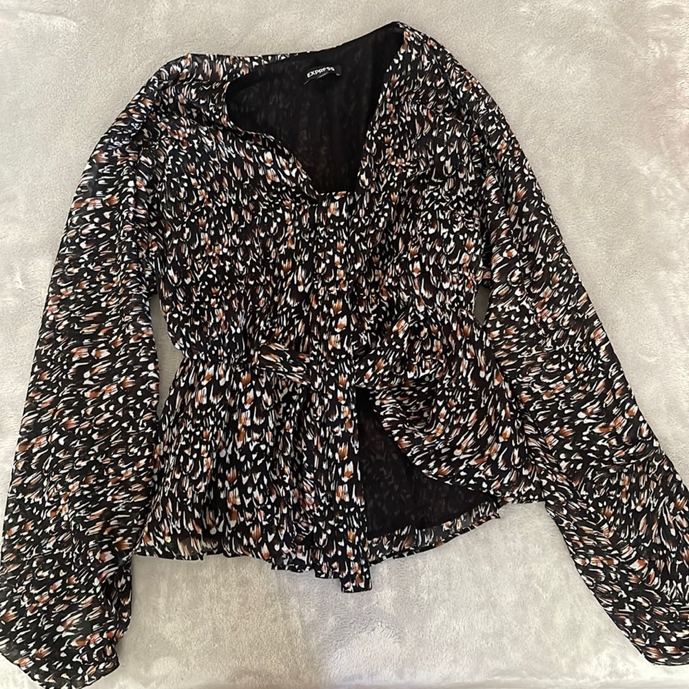 SOLD!!!! Express Print Blouse